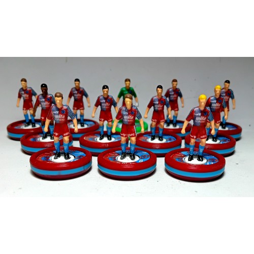 Subbuteo Andrew Table Soccer Aston Villa 1988-89 on WSB Professional bases